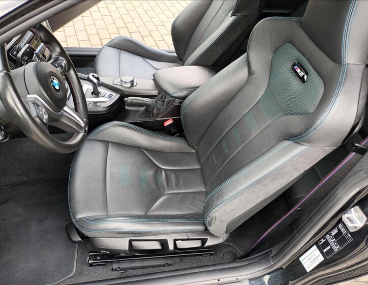 BMW M2 Kupé 3,0 l 302 kw