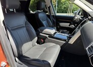 Land Rover Discovery 17