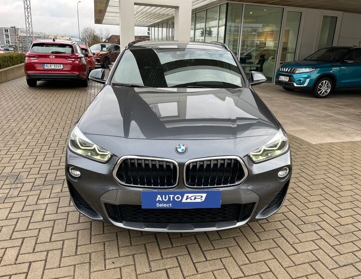 BMW X2 SUV 2,0 l 140 kw