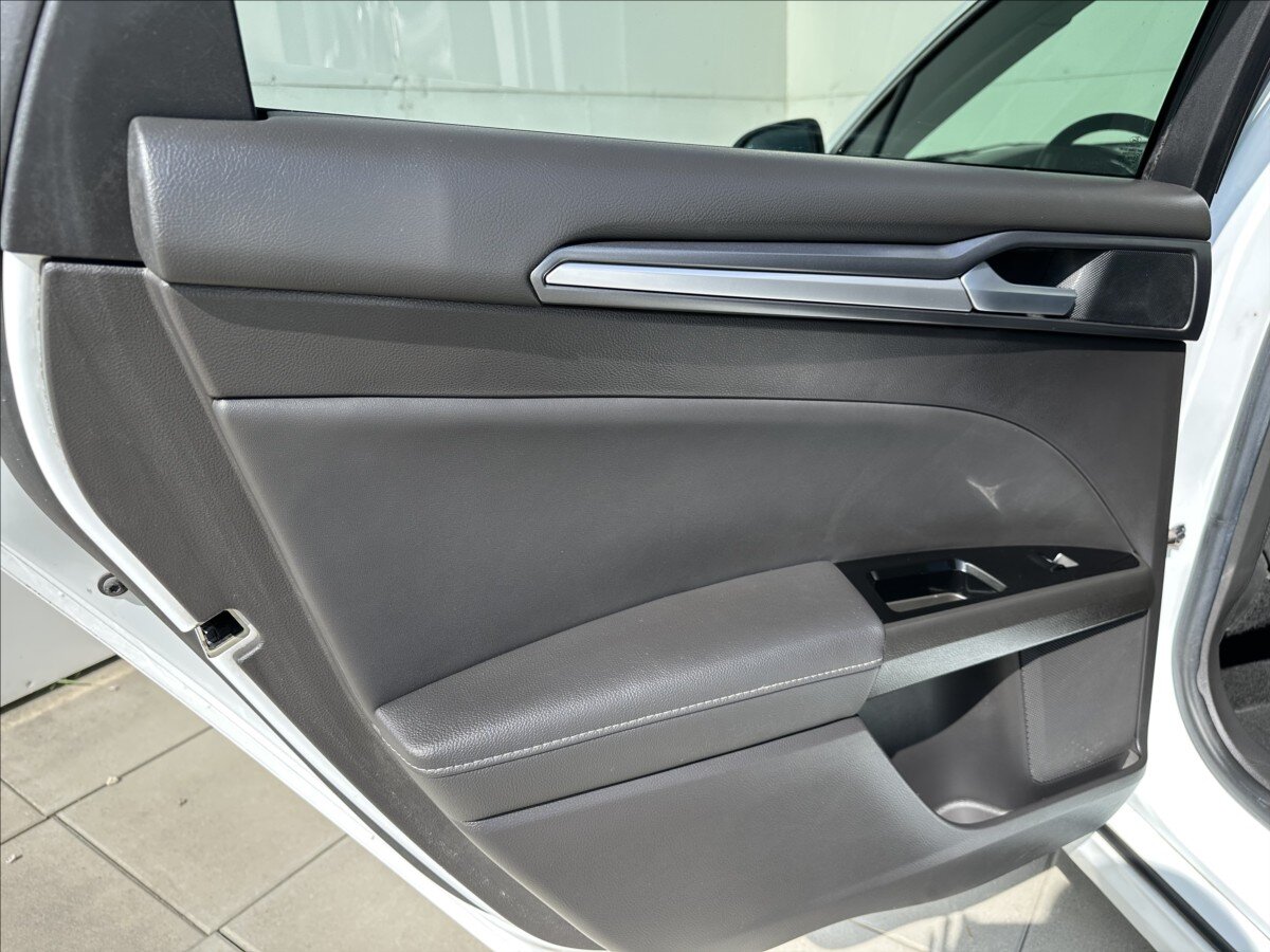 Ford Mondeo Kombi 2,0 l 110 kw