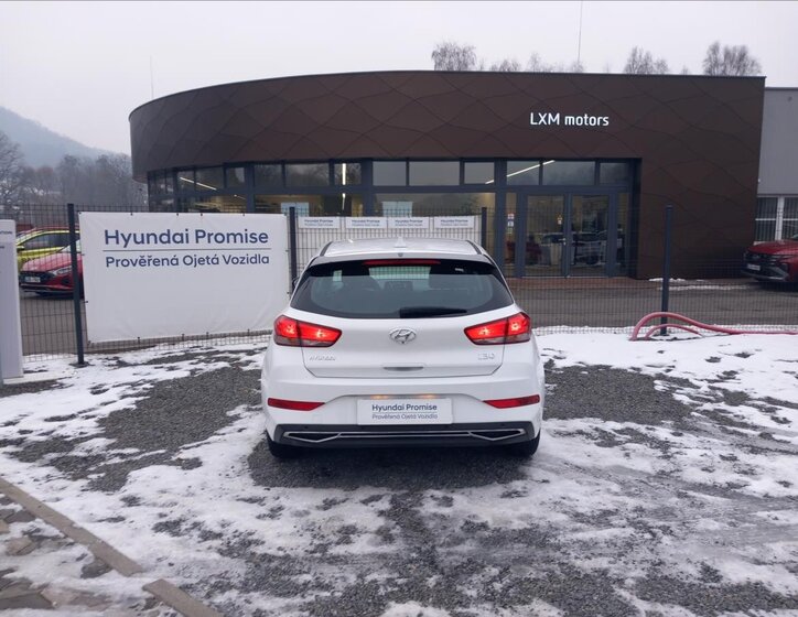 Hyundai i30 Hatchback 998,0 88 kw