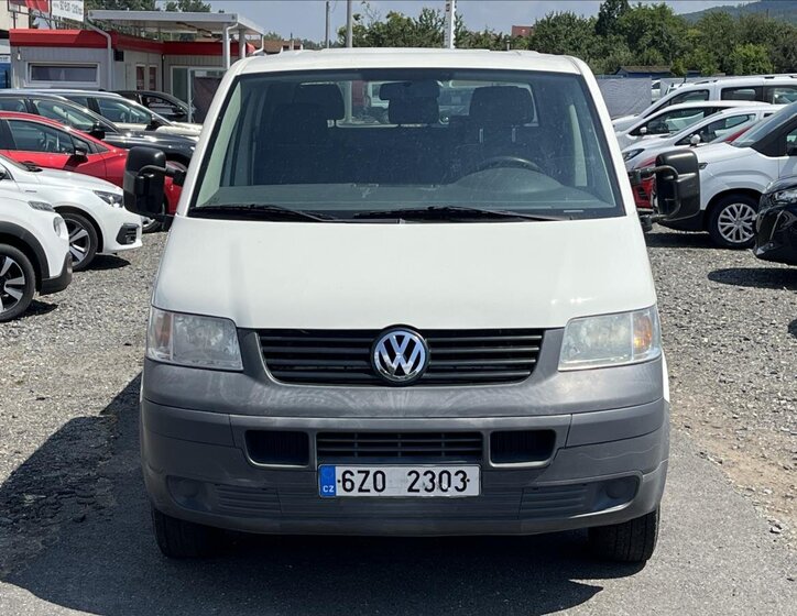 Volkswagen Transporter Valník 2,5 l 96 kw