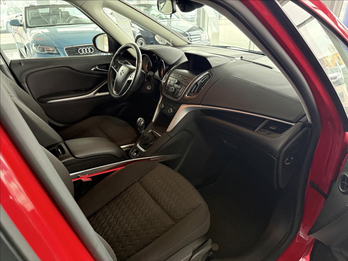 Opel Zafira MPV 2,0 l 96 kw