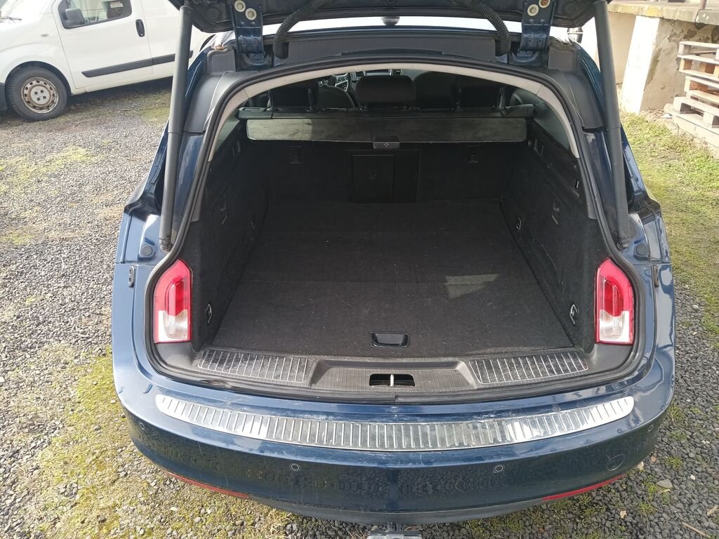 Opel Insignia Kombi 2,0 l 96 kw