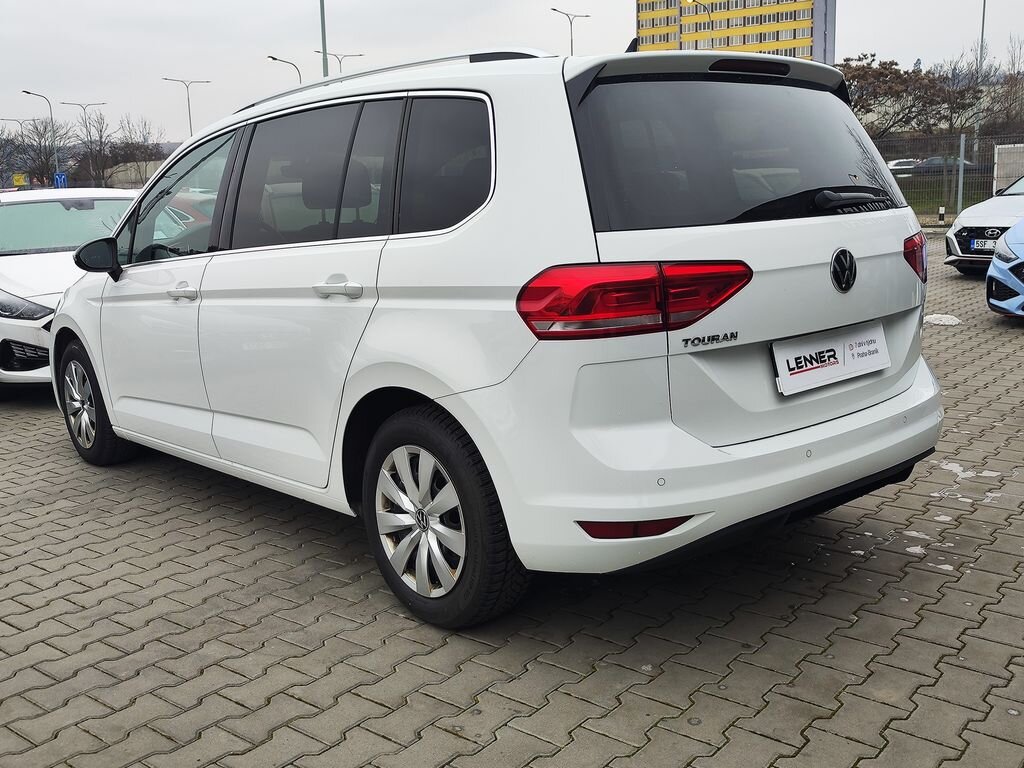 Volkswagen Touran MPV 1,5 l 110 kw