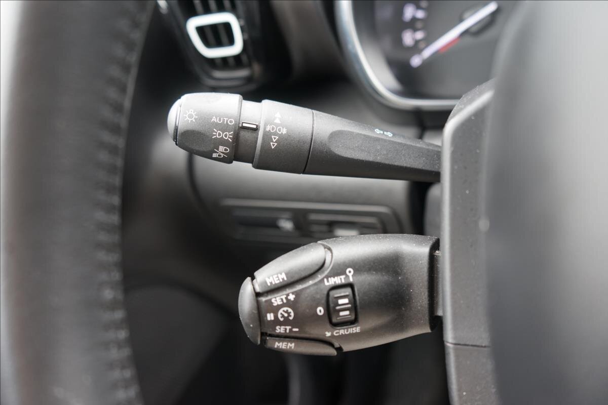 Citroën C3 Aircross SUV / Terénní 1,5 l 88 kw