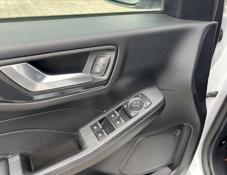 Ford Kuga SUV / Terénní 2,0 l 140 kw