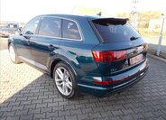 Audi Q7 12