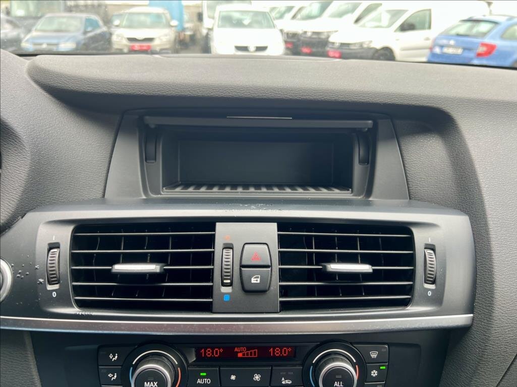 BMW X3 SUV / Terénní 2,0 l 135 kw