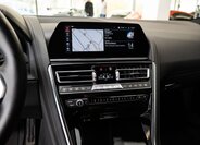 BMW Řada 8 Kupé 4,4 l 390 kw