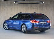 BMW Řada 5 Kombi 3,0 l 195 kw