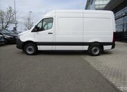 Mercedes-Benz Sprinter 2