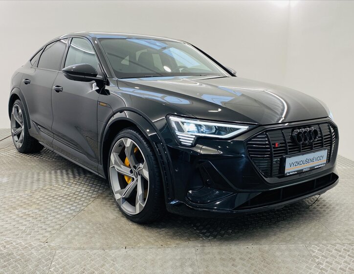 Audi e-tron SUV 0,0 370 kw