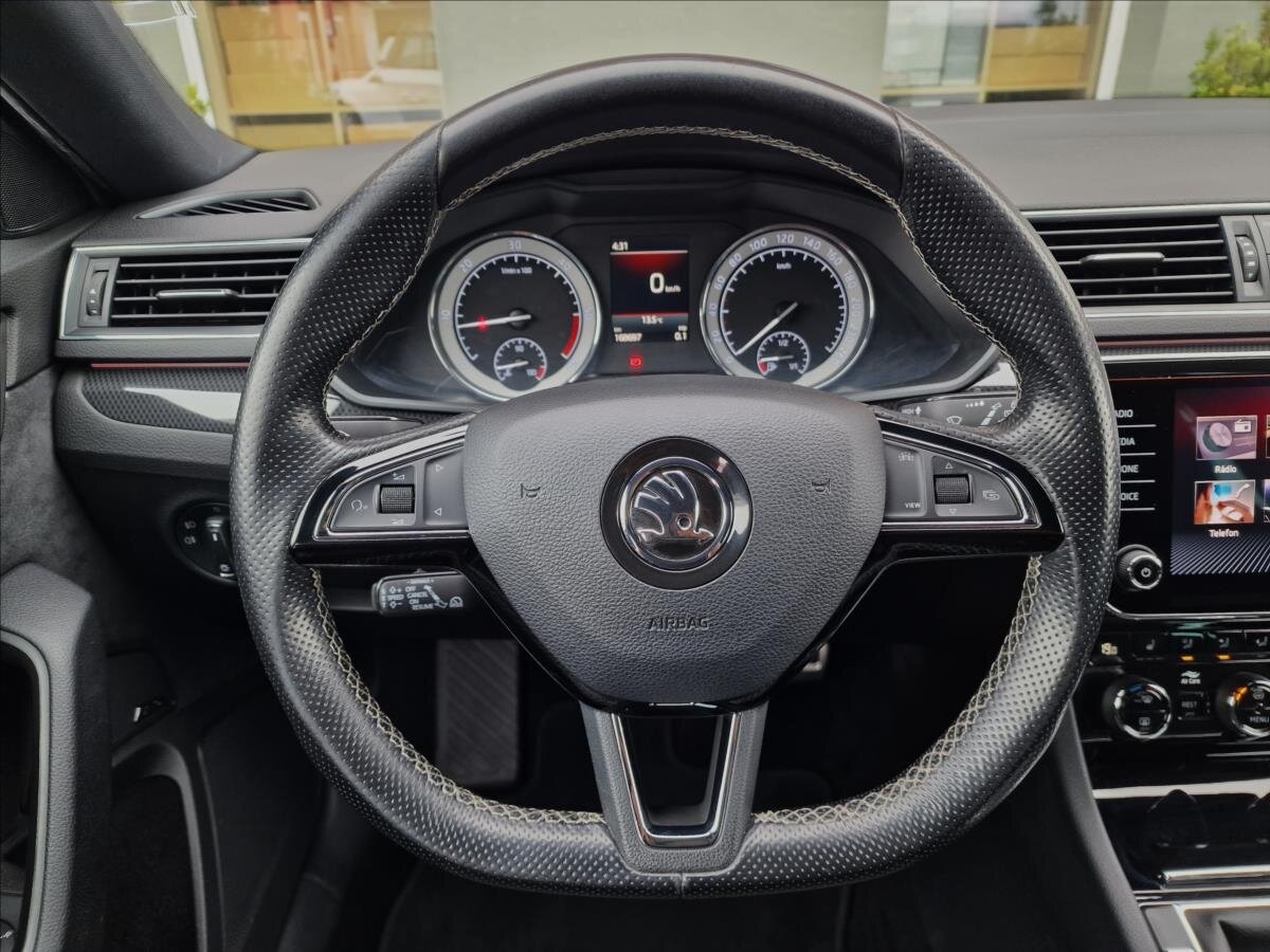 Škoda Superb Kombi 2,0 l 110 kw