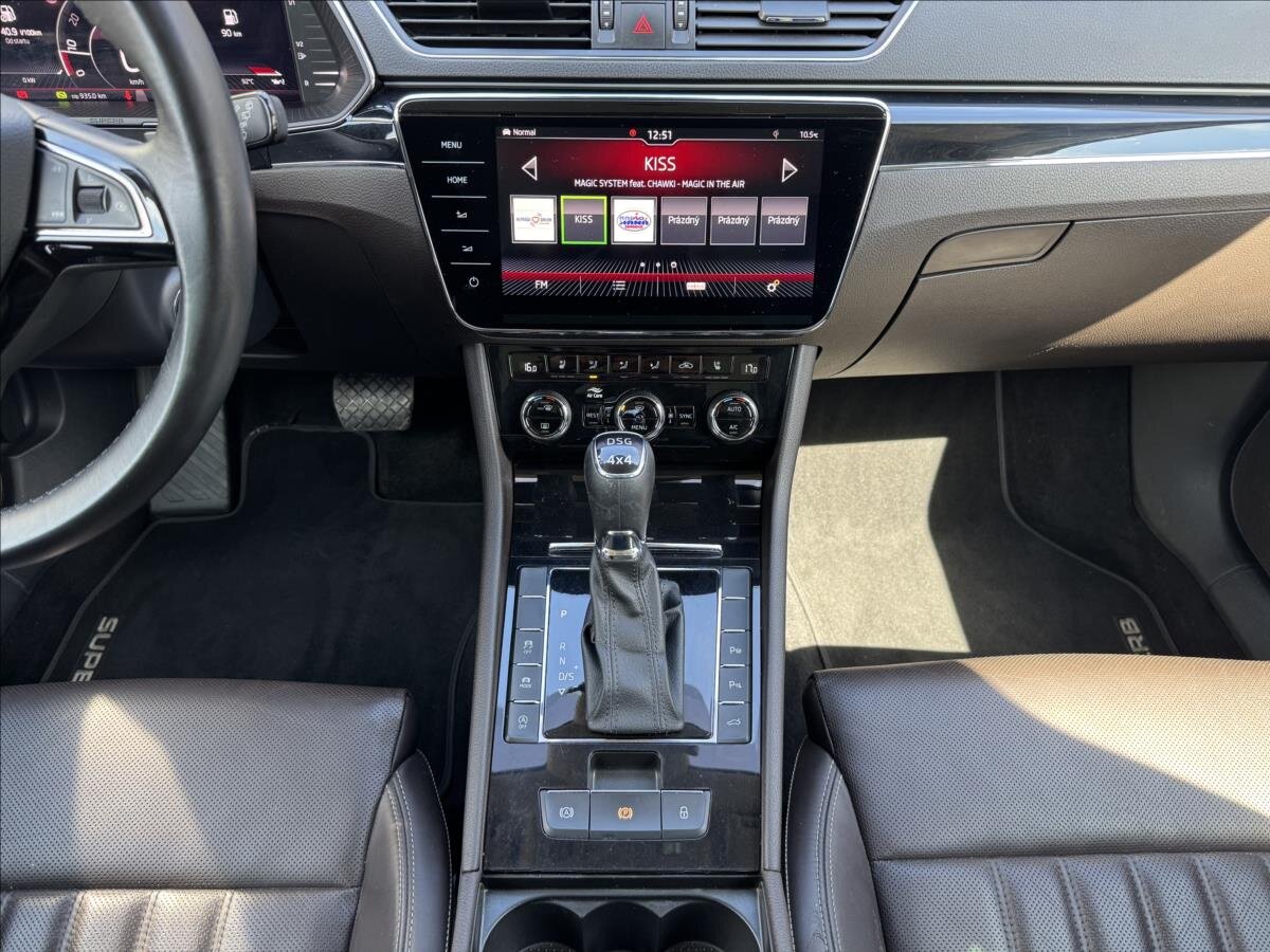 Škoda Superb Liftback 2,0 l 200 kw