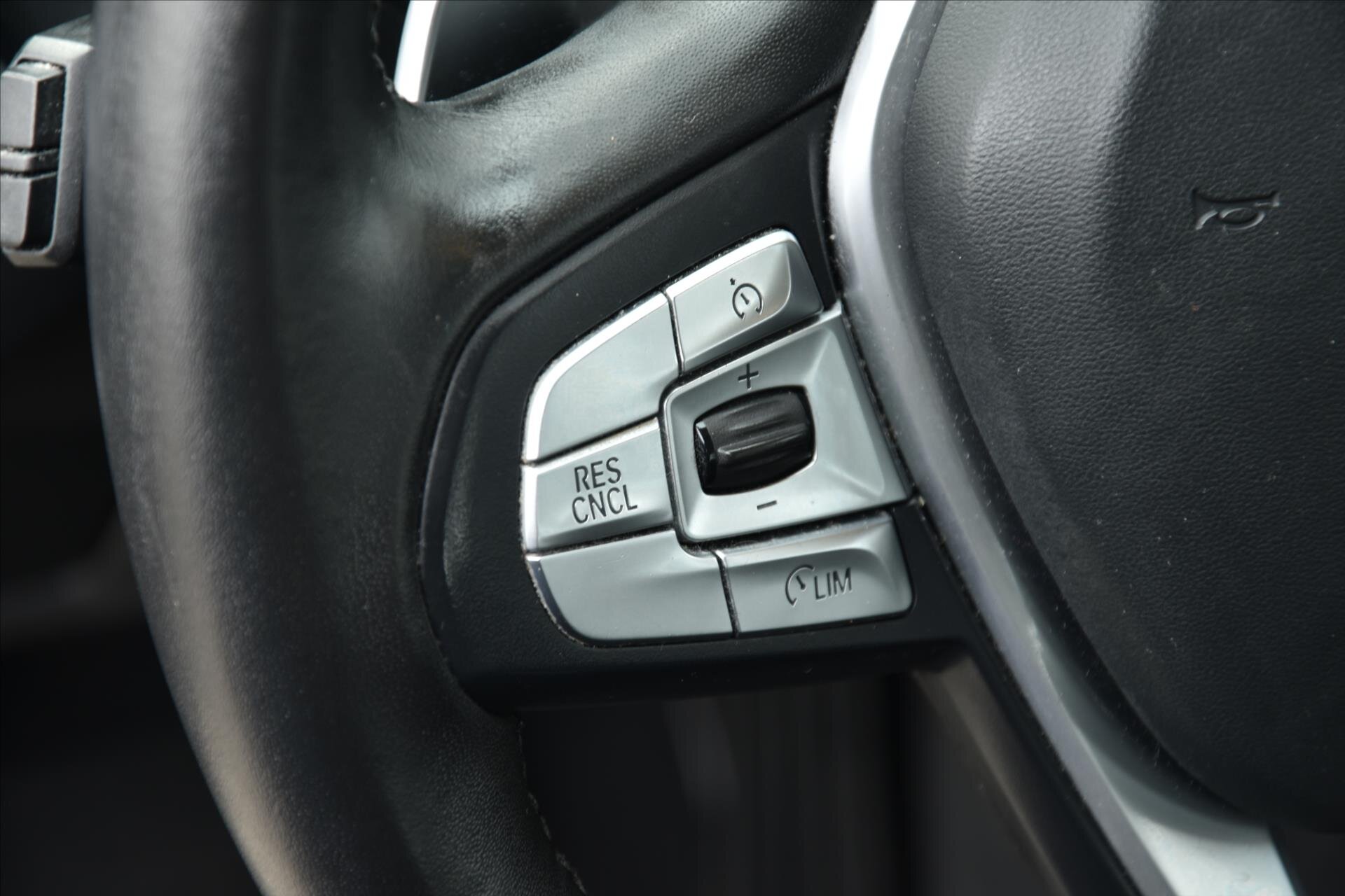 BMW X3 SUV / Terénní 2,0 l 140 kw