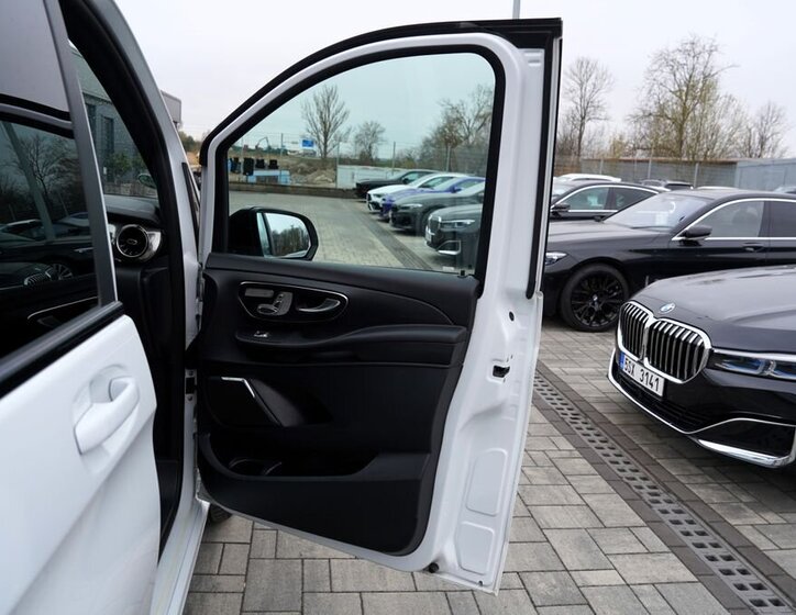 Mercedes-Benz Třídy V MPV 2,0 l 174 kw