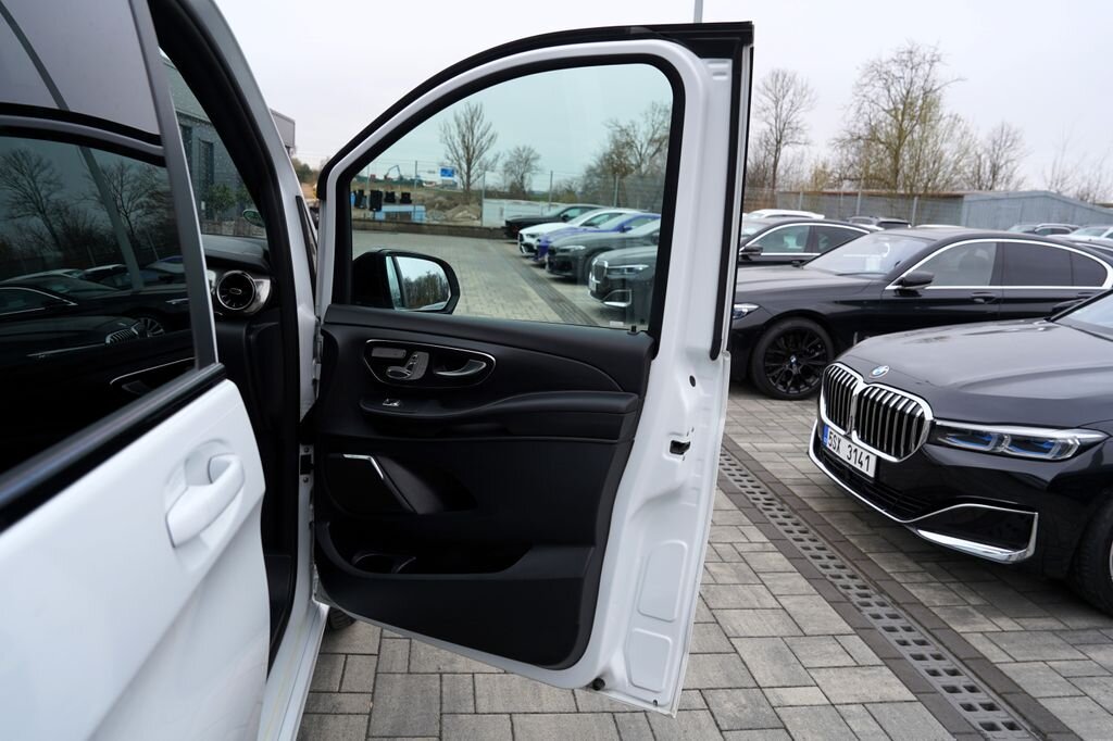 Mercedes-Benz Třídy V MPV 2,0 l 174 kw
