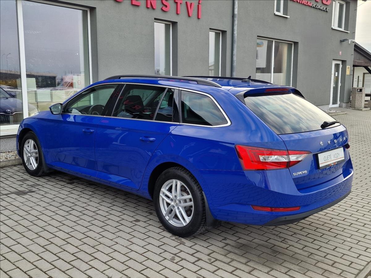 Škoda Superb Kombi 2,0 l 110 kw