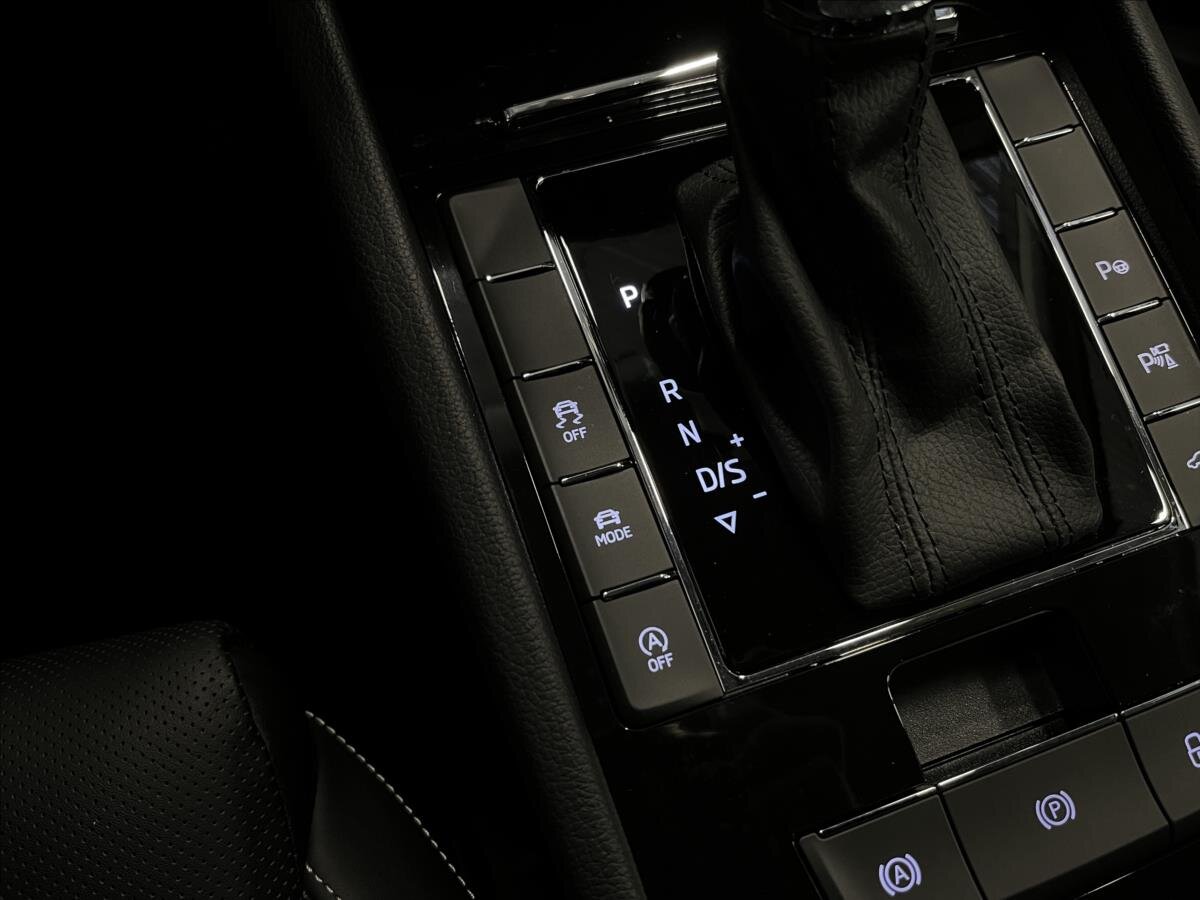 Škoda Superb Liftback 2,0 l 206 kw