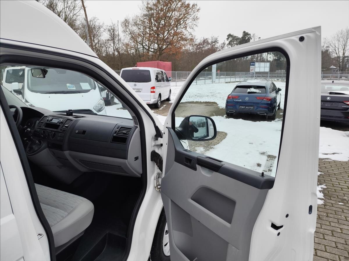 Volkswagen Transporter VAN-Minibus 2,0 l 84 kw