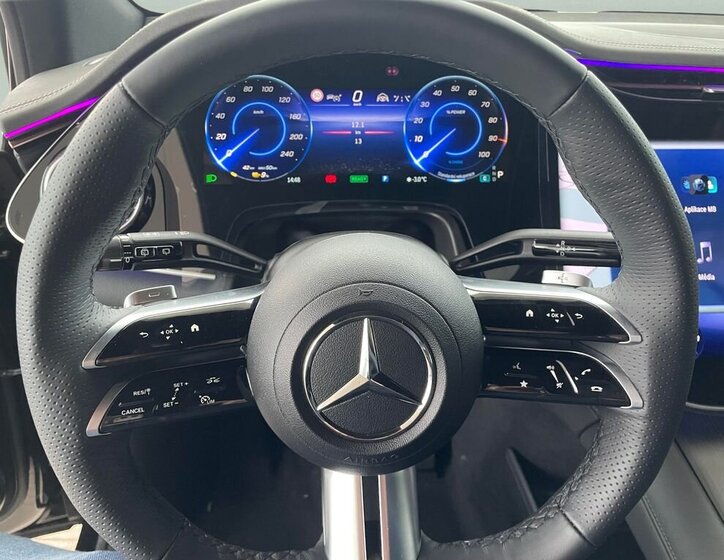 Mercedes-Benz Ostatní 11