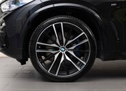 BMW X5 SUV / Terénní 4,4 l 390 kw