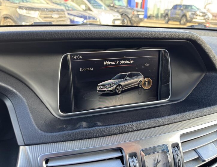 Mercedes-Benz Třídy E Kombi 2,1 l 125 kw