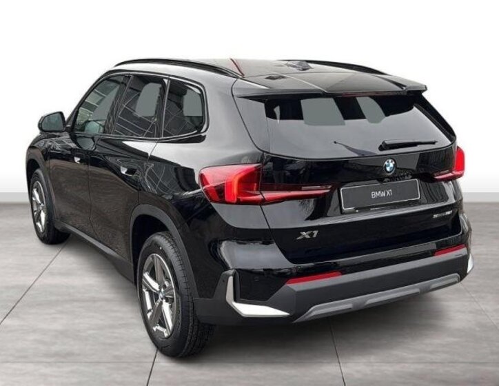 BMW X1 SUV 1,5 l 100 kw