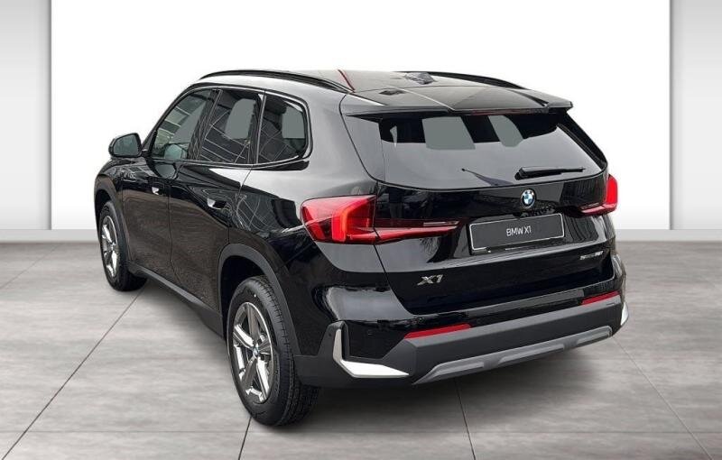 BMW X1 SUV 1,5 l 100 kw