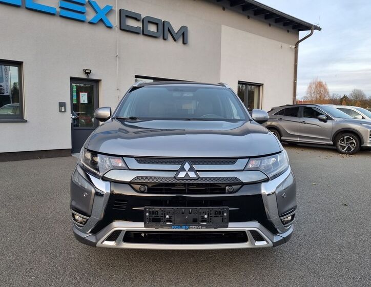 Mitsubishi Outlander 8