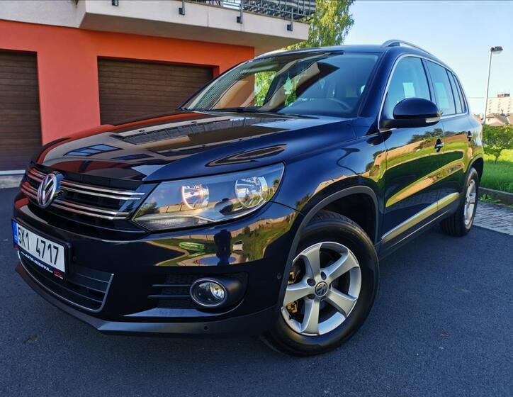 Volkswagen Tiguan 1