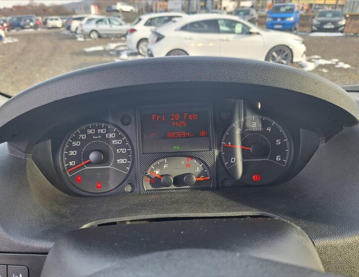 Peugeot Boxer Skříň 2,2 l 121 kw