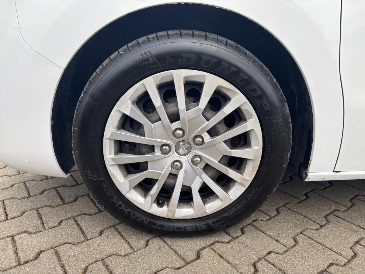 Peugeot Traveller Kombi 2,0 l 110 kw