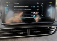 Peugeot 3008 SUV 1,6 l 133 kw