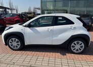 Toyota Aygo Hatchback 998,0 53 kw