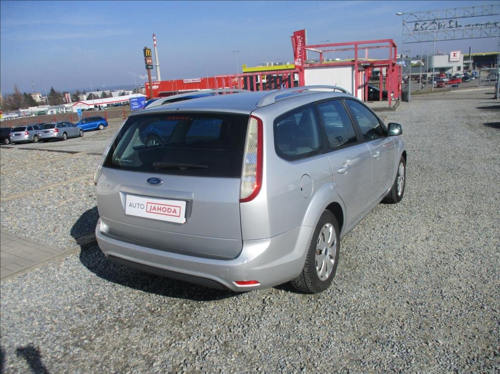 Ford Focus Kombi 1,6 l 74 kw