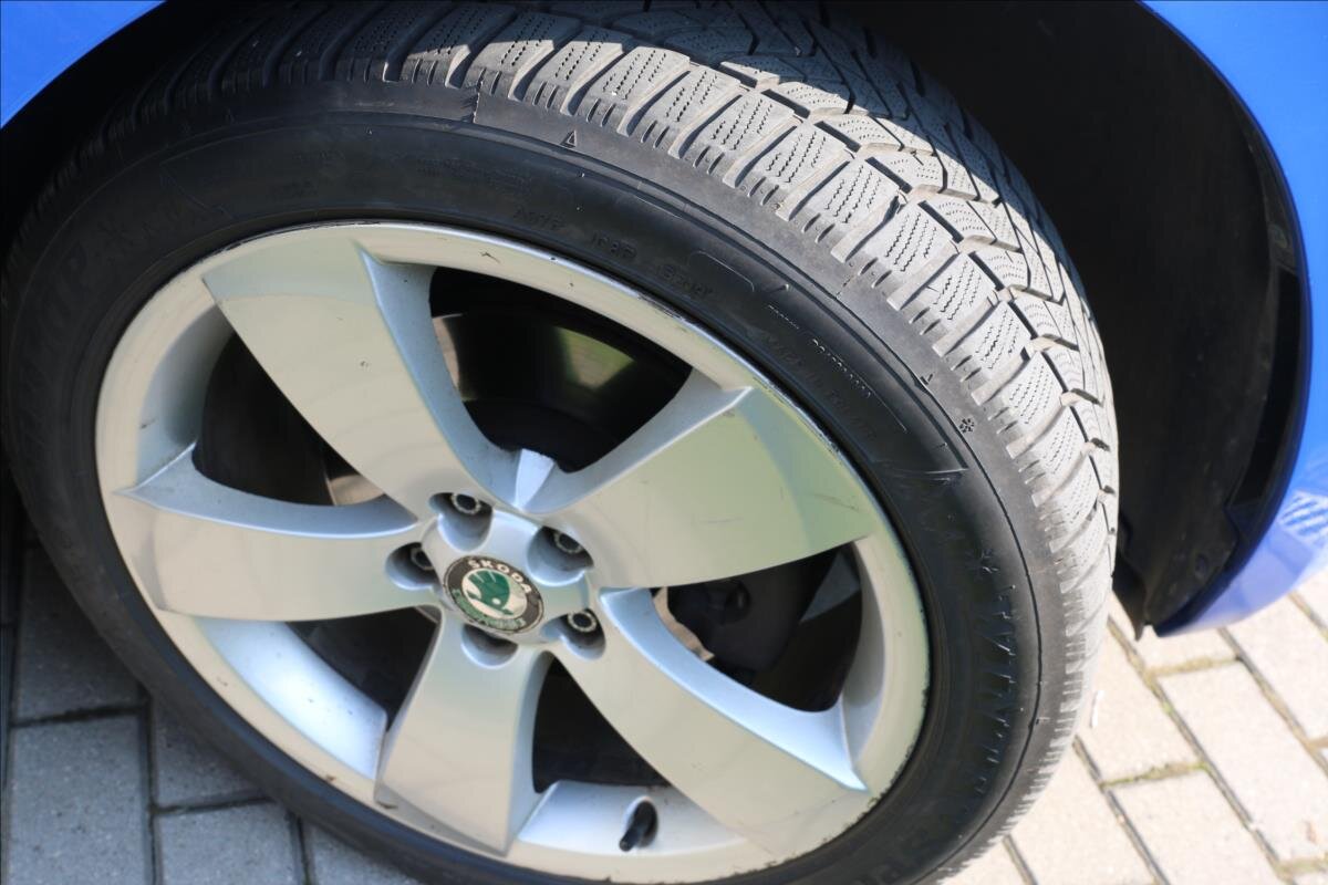 Škoda Scala Hatchback 999,0 85 kw