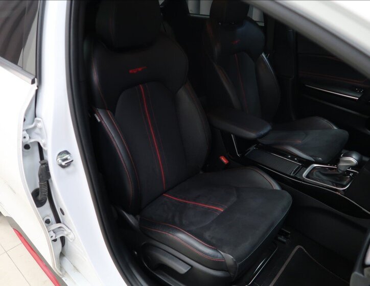 KIA ProCeed Kombi 1,6 l 150 kw