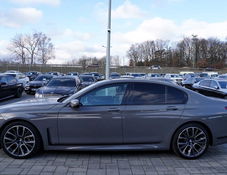 BMW Řada 7 3