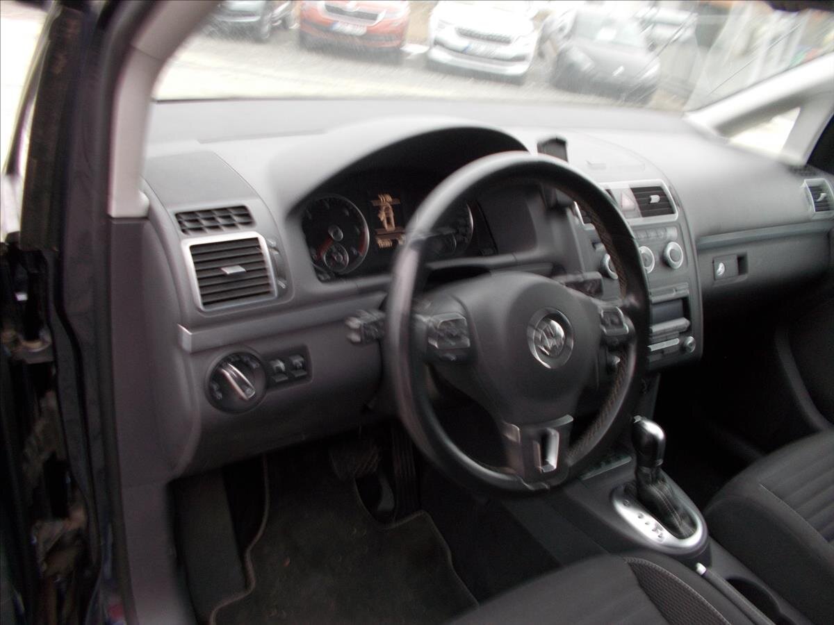 Volkswagen Touran MPV 2,0 l 103 kw