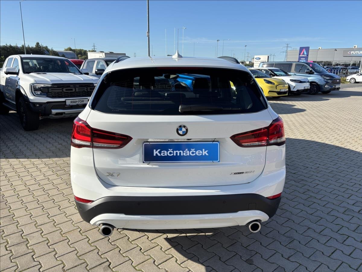 BMW X1 SUV 2,0 l 131 kw