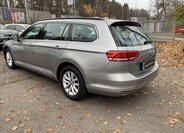 Volkswagen Passat Kombi 2,0 l 110 kw