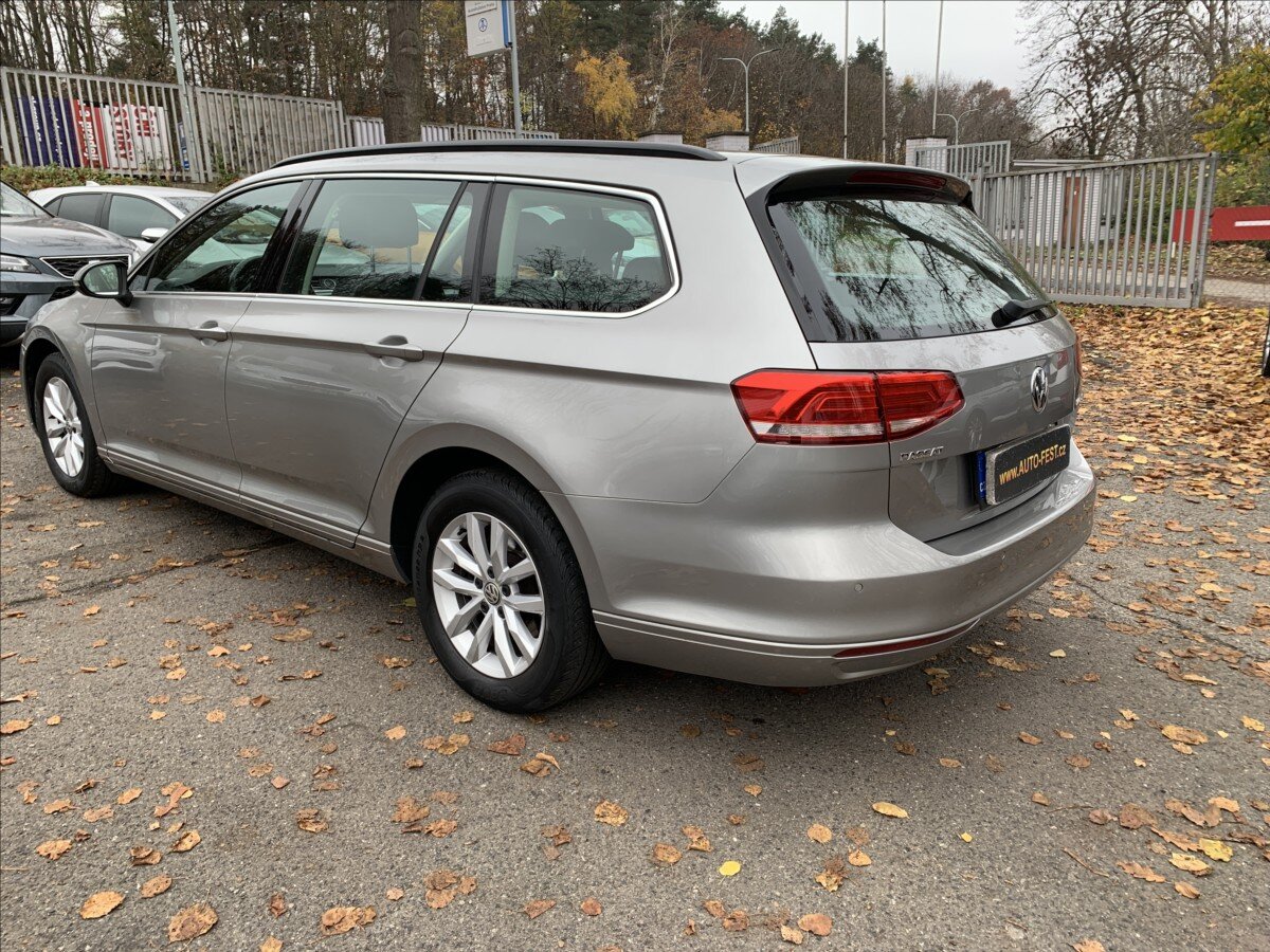 Volkswagen Passat Kombi 2,0 l 110 kw