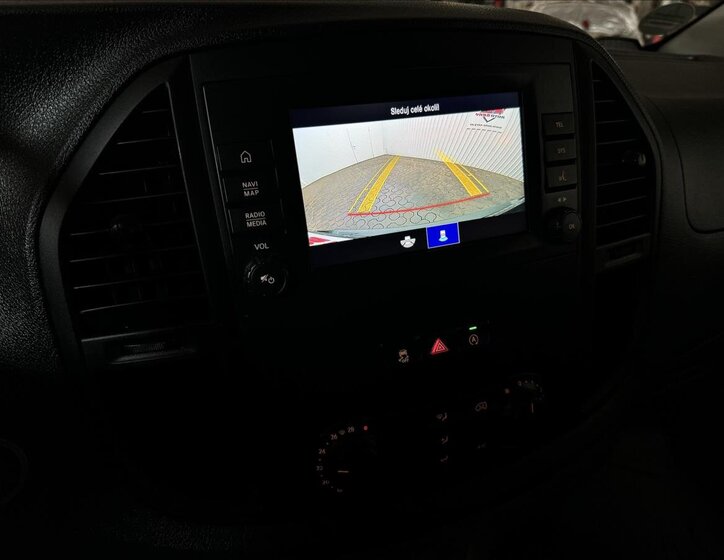 Mercedes-Benz Vito 26