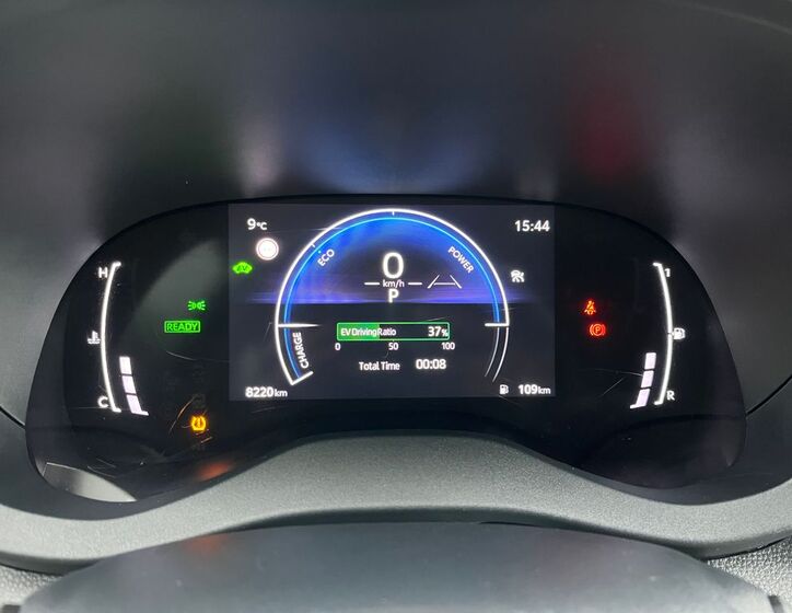 Toyota Yaris Cross 19