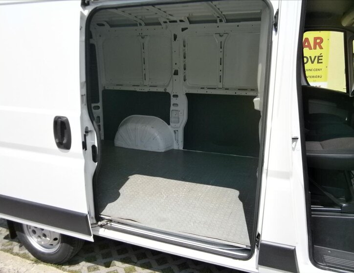 Peugeot Boxer Ostatní 2,2 l 81 kw