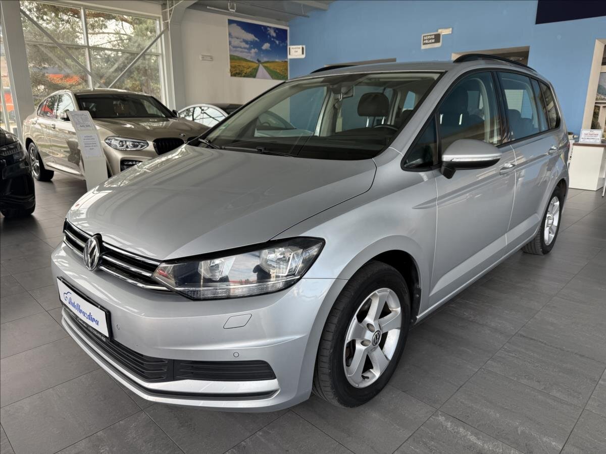 Volkswagen Touran Kombi 1,2 l 81 kw