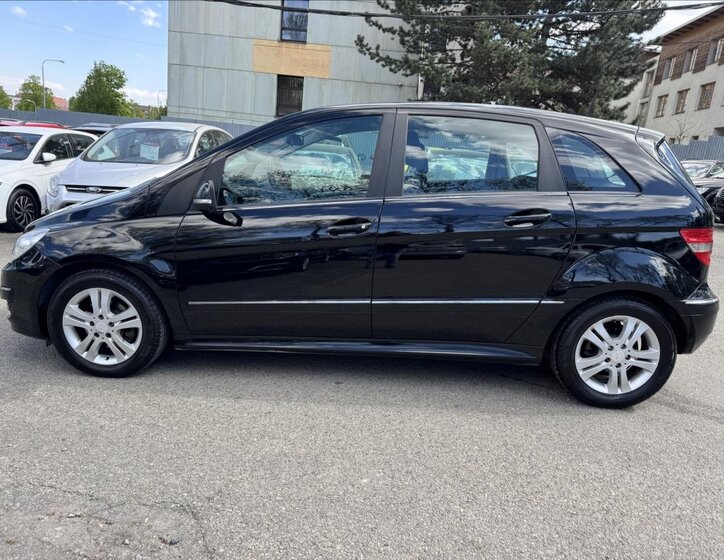 Mercedes-Benz Třídy B Hatchback 2,0 l 103 kw