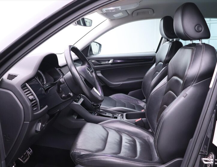 Škoda Kodiaq SUV / Terénní 2,0 l 140 kw